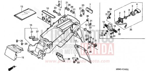 PARAFANGO POSTERIORE (1) CBR600F1 di 2001